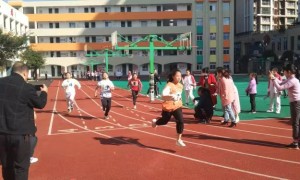 胜利街小学南校区举行2021年冬季田径运动会