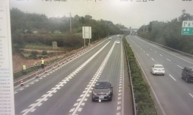 交通执法部门“网巡+路巡”查处违法施工行为